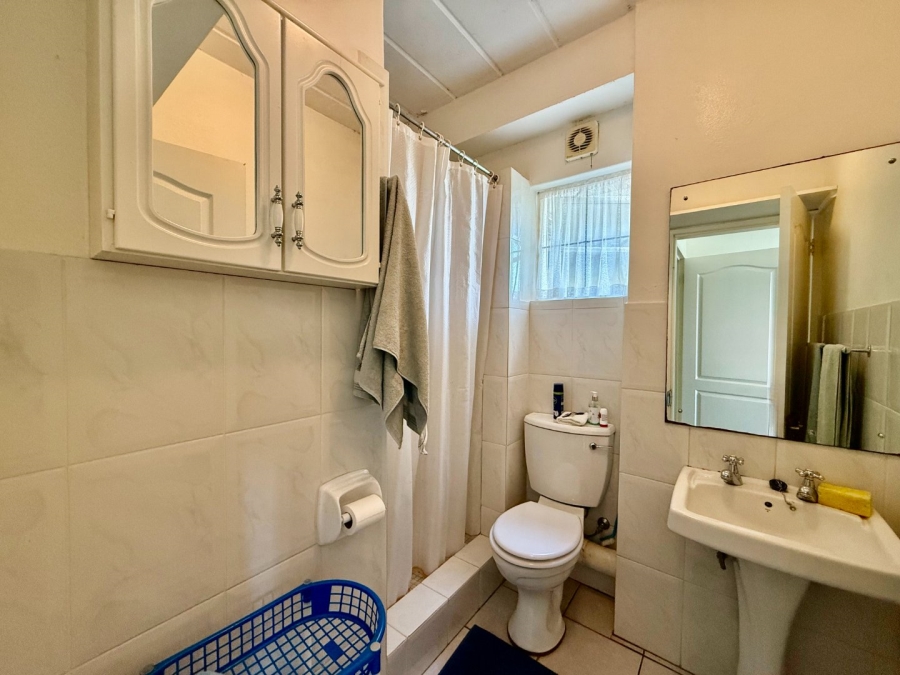 2 Bedroom Property for Sale in Caribbean Beach Club North West